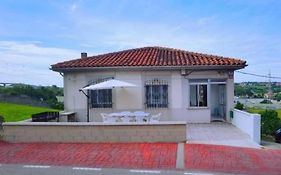 Villa Mayki